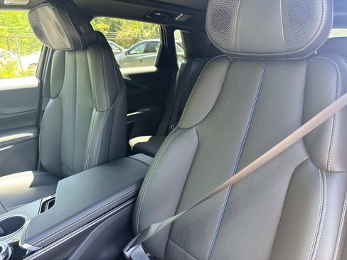 New 2026 Cadillac Lyriq Signature Sport RWD image 20
