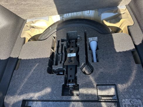 Used 2025 Honda Accord SE image 22