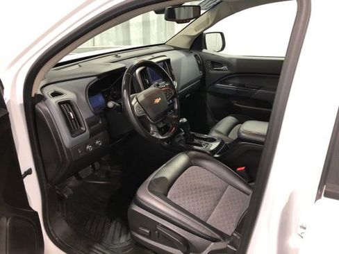 Used 2017 Chevrolet Colorado Z71 image 6