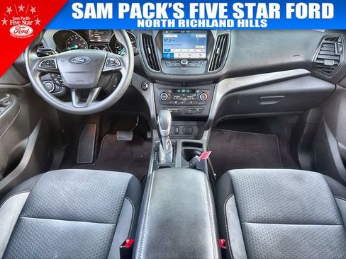 Used 2019 Ford Escape SE FWD image 12