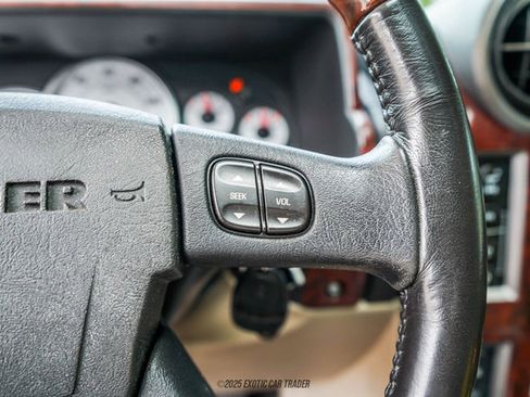 Used 2003 HUMMER H2 w/ Preferred Equipment Group image 22