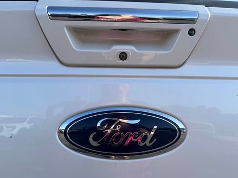 Used 2017 Ford F150 Lariat AWD/4WD image 19