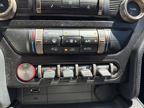 Used 2021 Ford Mustang Shelby GT500 w/ Technology Package image 10