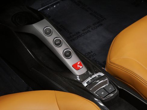 Used 2017 Ferrari 488 Spider RWD image 31