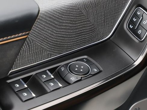 Used 2021 Ford F150 Platinum w/ Trailer Tow Package image 22