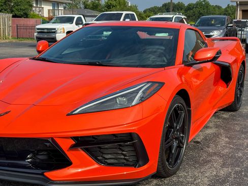 Used 2021 Chevrolet Corvette Stingray Preferred Conv w/ Z51 Performance Package RWD image 7