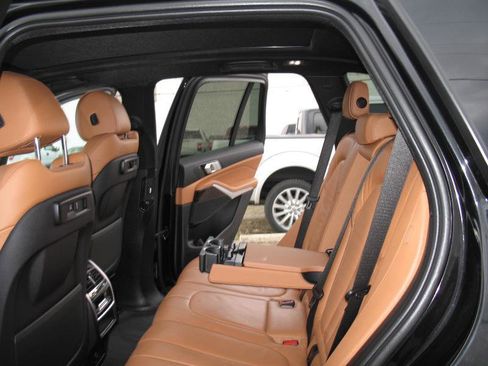 Used 2019 BMW X5 xDrive40i w/ Convenience Package image 25