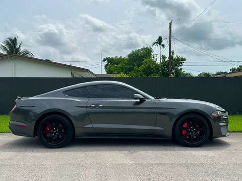 Used 2019 Ford Mustang GT w/ Black Accent Package RWD image 2