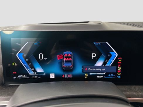 New 2026 BMW X5 xDrive50e image 10