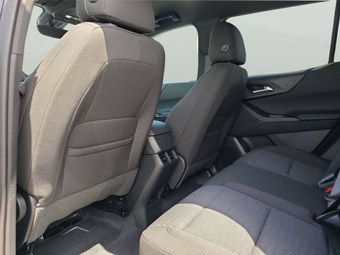 New 2026 Chevrolet Equinox LT w/ Safety and Technology Package FWD image 10