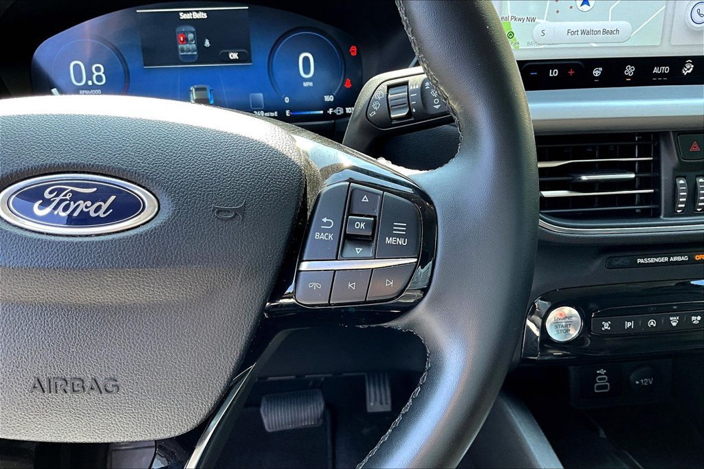 Used 2024 Ford Escape Platinum AWD/4WD image 13