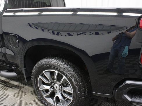 Used 2025 Chevrolet Silverado 1500 RST image 36