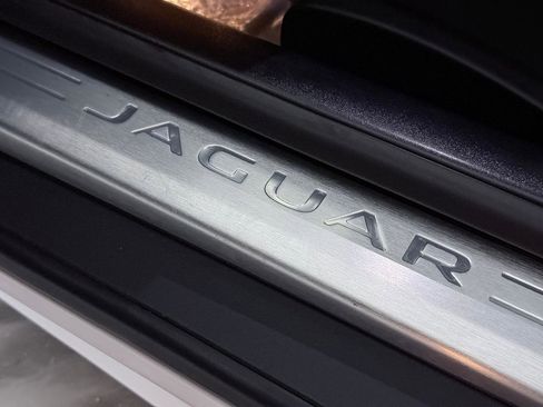 Used 2024 Jaguar F-TYPE R-Dynamic RWD image 19