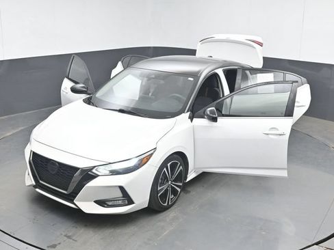 Used 2021 Nissan Sentra SR FWD image 48