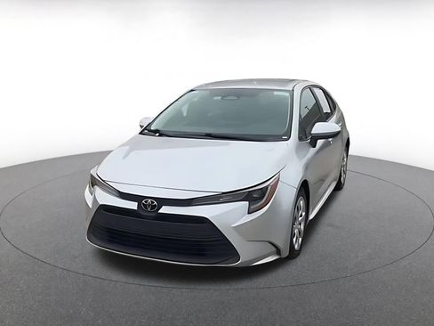Used 2023 Toyota Corolla LE FWD image 7