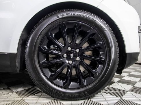 Used 2017 Land Rover Range Rover Sport HSE image 37