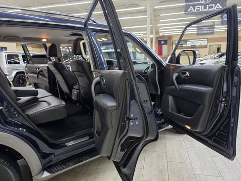 Used 2017 Nissan Armada SL w/ Moonroof Package RWD image 17