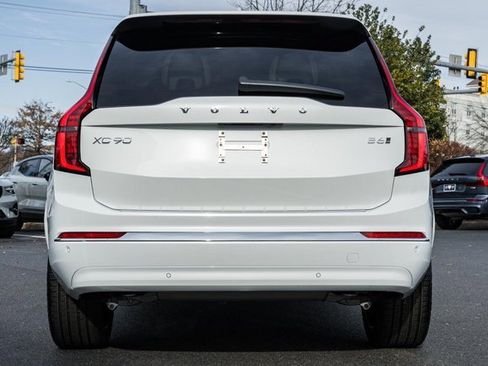 New 2026 Volvo XC90 B6 Ultra image 5