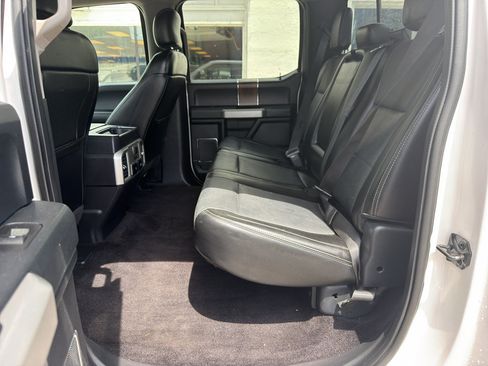 Used 2017 Ford F150 Lariat w/ Equipment Group 502A Luxury AWD/4WD image 18
