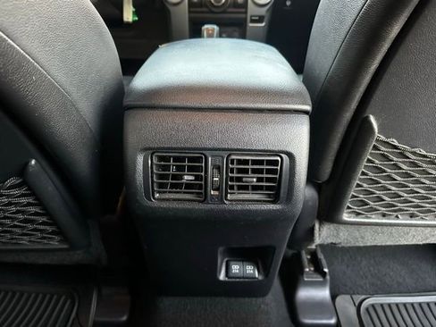 Used 2020 Toyota 4Runner SR5 image 33