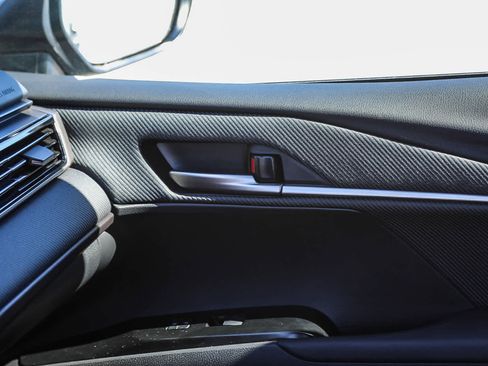 Certified 2025 Toyota Camry SE image 21