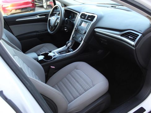 Used 2016 Ford Fusion S FWD image 25