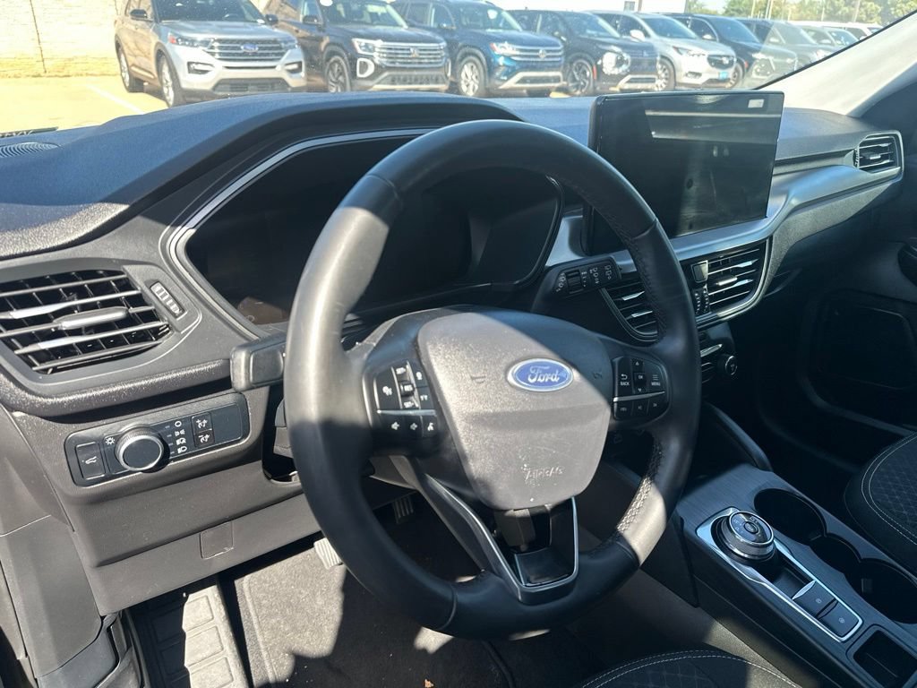 Used 2024 Ford Escape Active w/ Tech Pack #1 FWD image 19