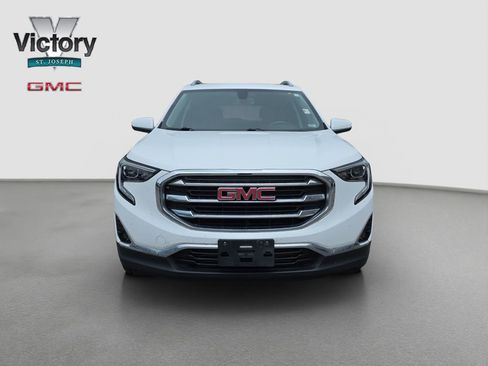 Used 2019 GMC Terrain SLT FWD image 2