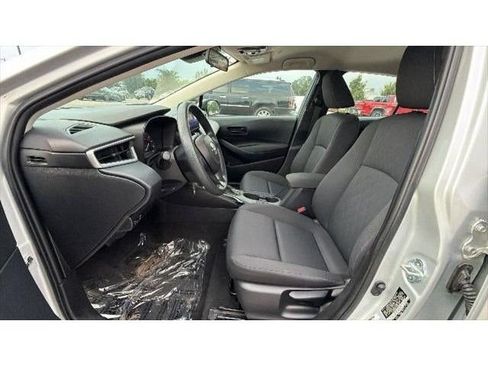 Used 2023 Toyota Corolla LE FWD image 16