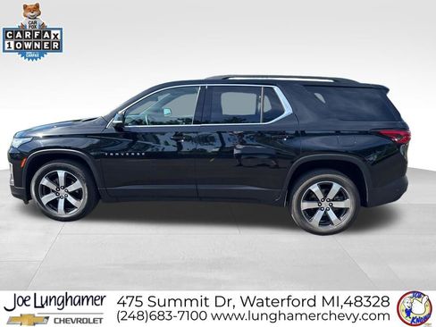 Used 2023 Chevrolet Traverse LT w/ LT Premium Package AWD/4WD image 7