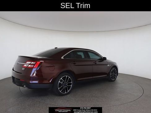 Used 2018 Ford Taurus SEL w/ Equipment Group 201A AWD/4WD image 19