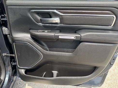 Used 2025 RAM 1500 Laramie image 27