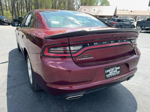 Used 2020 Dodge Charger SXT w/ Leather Interior Group RWD image 7