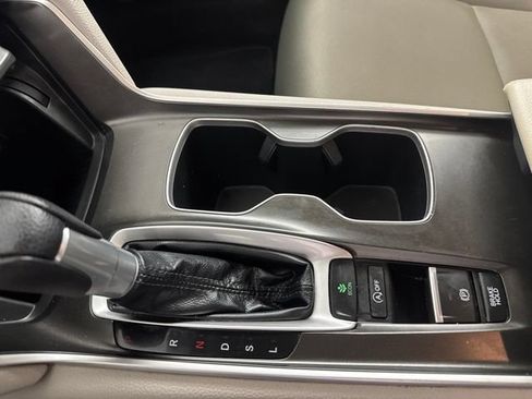 Used 2021 Honda Accord LX image 18