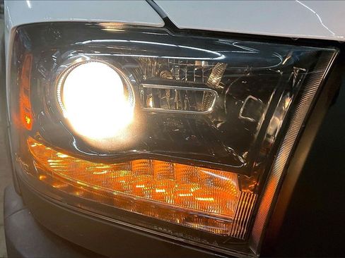 Used 2021 RAM 1500 Classic Warlock image 31