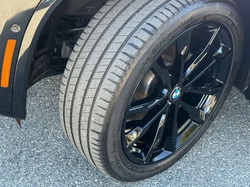 Certified 2024 BMW X3 sDrive30i w/ M Sport Package image 17