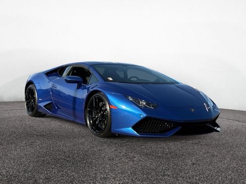 Used 2015 Lamborghini Huracan LP 610-4 AWD/4WD image 2