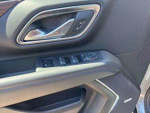 Used 2024 Chevrolet Tahoe High Country w/ Premium Package image 5