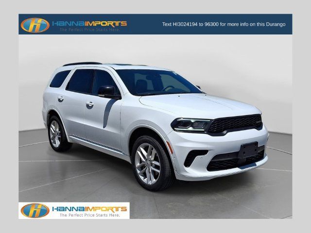 Used 2025 Dodge Durango GT AWD/4WD image 1