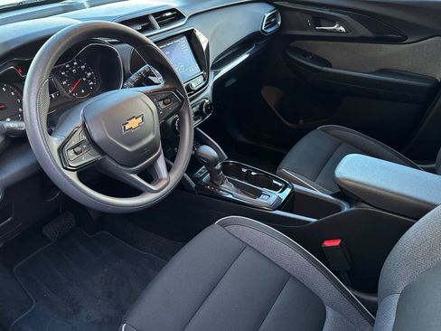 Certified 2021 Chevrolet TrailBlazer LT w/ Convenience Package image 10