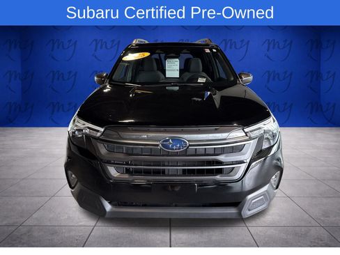 Certified 2025 Subaru Forester Premium AWD/4WD image 3
