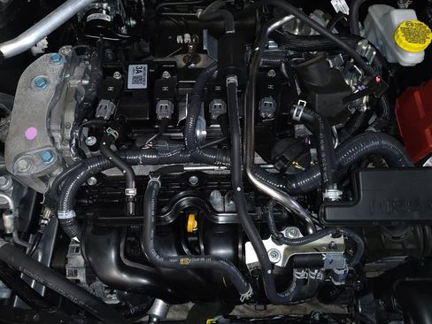 Used 2025 Nissan Sentra S image 30