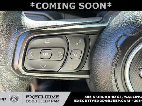 Used 2022 Jeep Wrangler Unlimited Sport AWD/4WD image 11