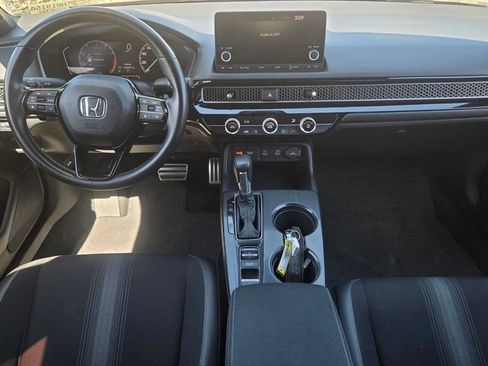Used 2025 Honda Civic Sport image 13