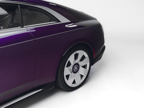 Used 2024 Rolls-Royce Spectre w/ Spectre Launch Package AWD/4WD image 14
