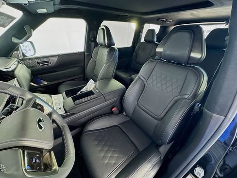 Certified 2026 INFINITI QX80 Autograph w/ Premium Cargo Package AWD/4WD image 21