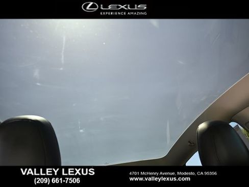 Used 2021 Tesla Model Y Long Range AWD/4WD image 6