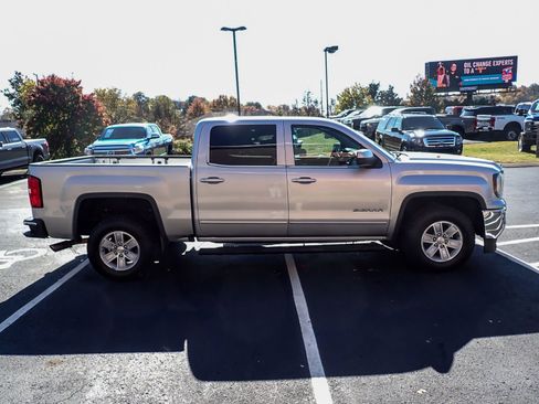 Used 2016 GMC Sierra 1500 SLE w/ SLE Value Package image 10