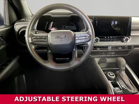Used 2024 Chevrolet Colorado Trail Boss w/ Advanced Trailering Package AWD/4WD image 9