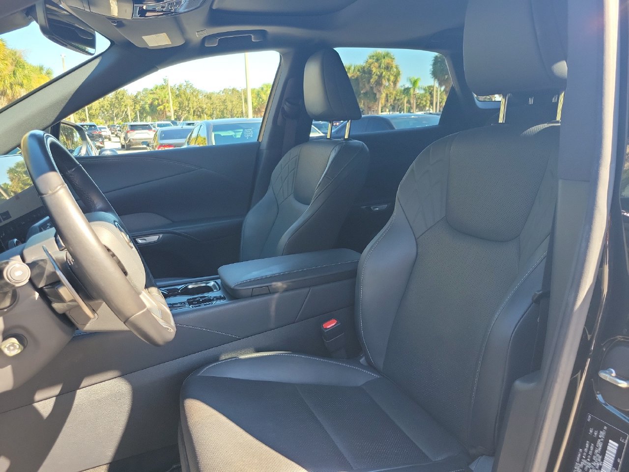 Used 2025 Lexus RX 350 Premium FWD image 16